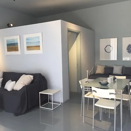 Anestis Apartment *