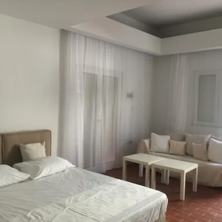 Anestis Apartment Апартаменти